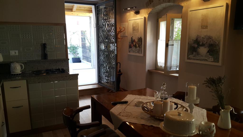 Apartment Koralj سبليت الغرفة الصورة